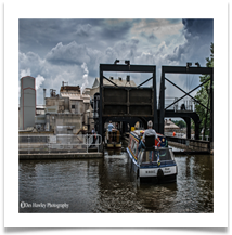 ANDERTON BOAT LIFT - Des Hawley